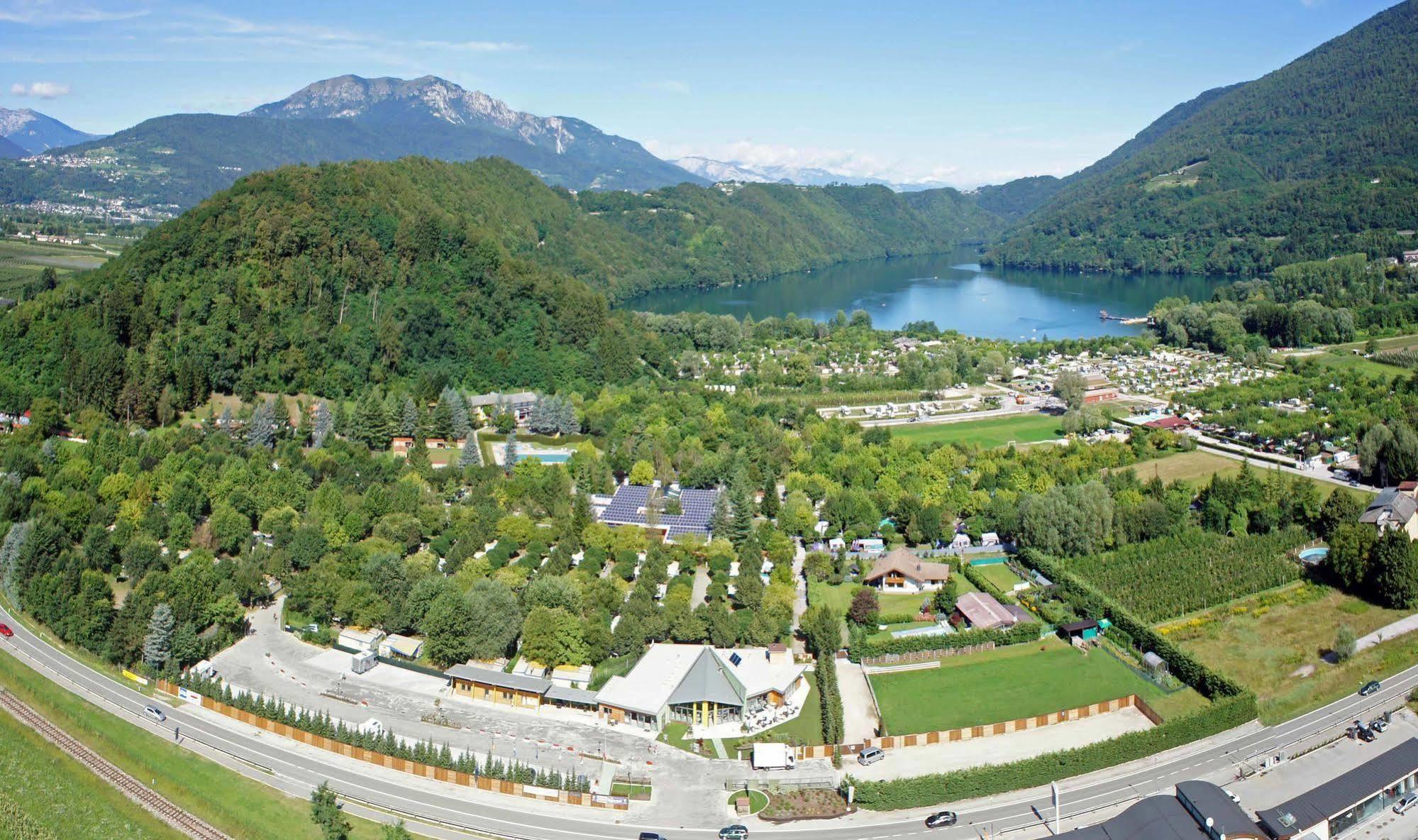 Club Del Sole Due Laghi Levico Family Collection Hotel Levico Terme Eksteriør billede